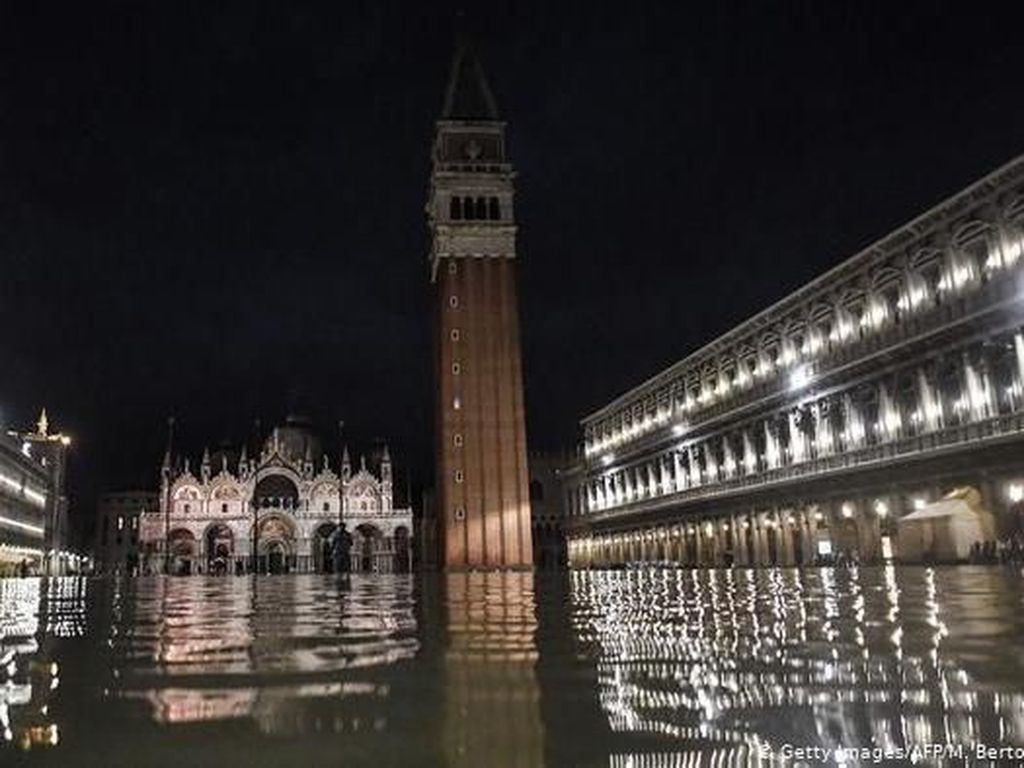 Banjir Besar, Kota Venesia Kini Berstatus Darurat Bencana Banjir Besar, Kota Venesia Kini Berstatus Darurat Bencana