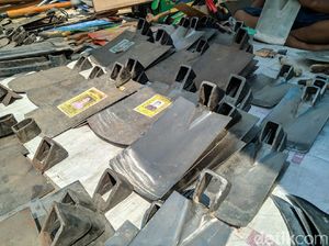 Lawan Impor, Produsen Cangkul Lokal Dapat Pasokan Baja Lawan Impor, Produsen Cangkul Lokal Dapat Pasokan Baja