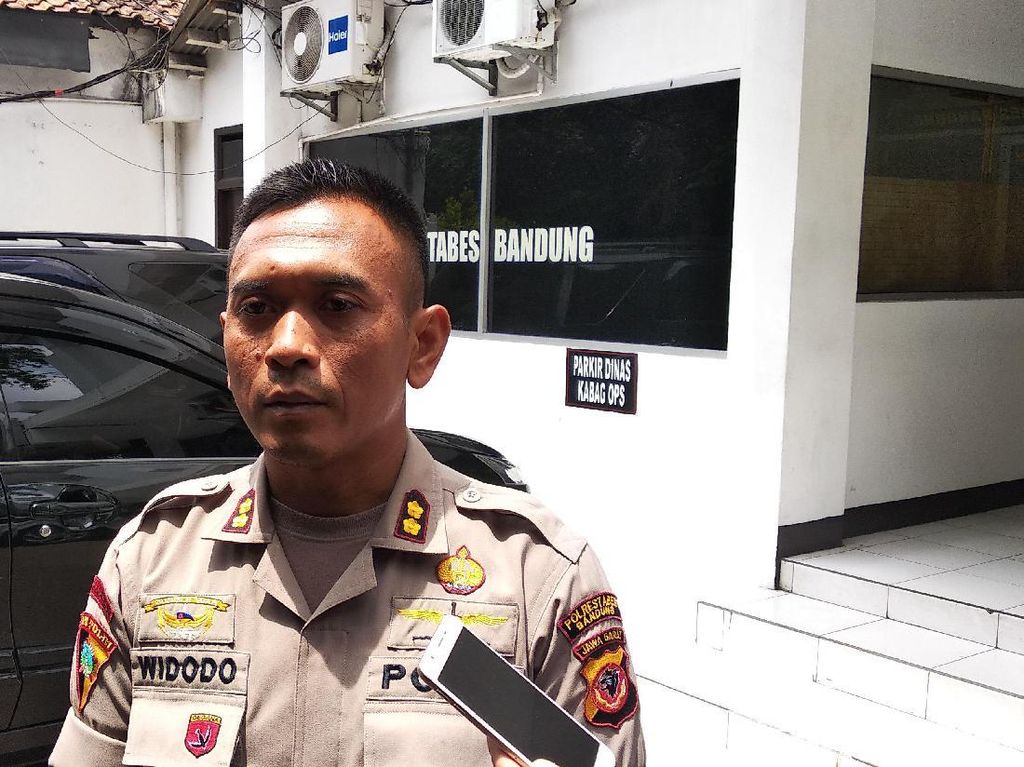 Pascabom di Medan, Ojol Tak Boleh Masuk Polrestabes Bandung Pascabom di Medan, Ojol Tak Boleh Masuk Polrestabes Bandung