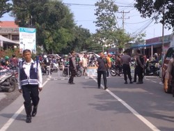 Jalan Sekitar Polrestabes Medan Ditutup Usai Ledakan Bom Bunuh Diri