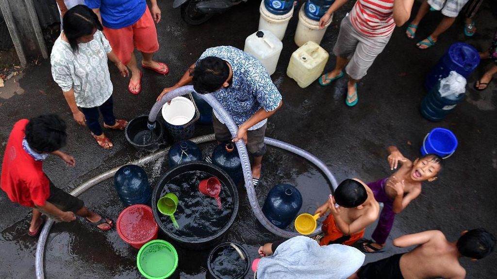 Krisis Air Bersih di Jakarta Timur