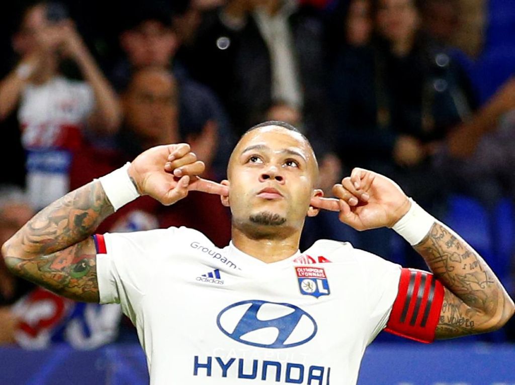 Tertarik Rekrut Depay Lagi, MU? Tertarik Rekrut Depay Lagi, MU?