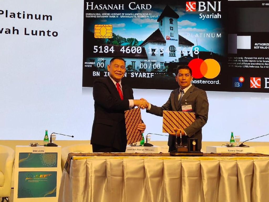 BNI Syariah Optimistis Nasabah Kartu Kredit Tembus 370 Ribu BNI Syariah Optimistis Nasabah Kartu Kredit Tembus 370 Ribu