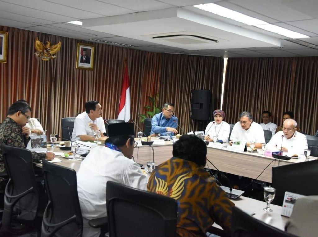 Konstruksi Kereta Cepat Jakarta-Bandung Lebih dari 30% Konstruksi Kereta Cepat Jakarta-Bandung Lebih dari 30%
