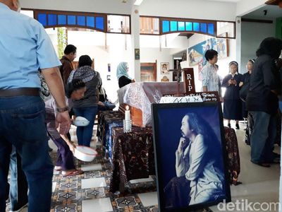 Suasana Rumah Duka Djaduk Ferianto
