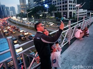 Makin Viral, JPO Sudirman Jadi Wisata Alternatif