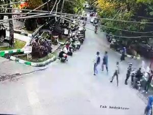 Mahasiswi UMI Makassar Tewas Diserang Sekelompok Orang di Kampus