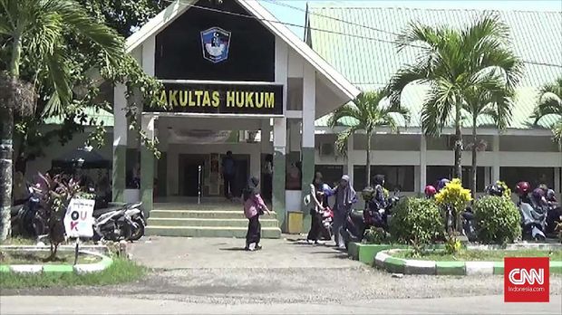 Aktivitas di Fakultas Hukum UMI Makassar tampak berjalan normal.