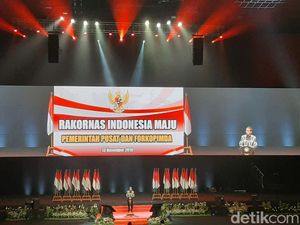 Jokowi: Yang Berkaitan Kebijakan Jangan Dikriminalisasi! Jokowi: Yang Berkaitan Kebijakan Jangan Dikriminalisasi!