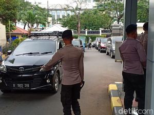 Pascaledakan Bom di Polrestabes Medan, Akses Masuk Polda Metro Diperketat Pascaledakan Bom di Polrestabes Medan, Akses Masuk Polda Metro Diperketat