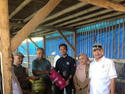 Sidak, Peternak Ketahuan Gunakan LPG 3 Kg Buat Penghangat Ayam