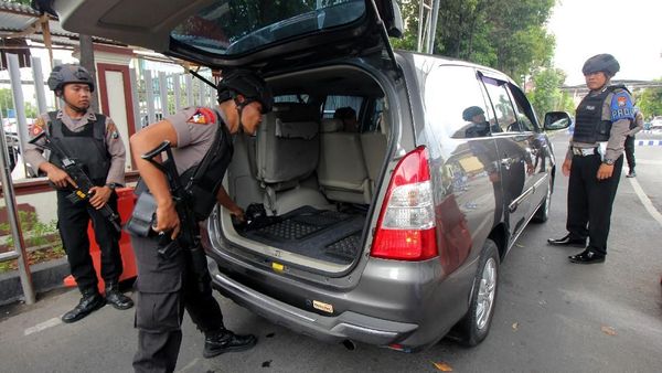 Polisi Perketat Pengamanan Pascabom Bunuh Diri