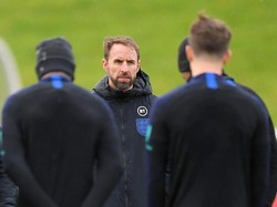 Usai Cekcok Sterling-Joe Gomez, Bagaimana Suasana Timnas Inggris?