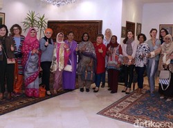 Batik Lokatmala Sukabumi Wakili Indonesia di Festival Seni di Pakistan