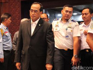 Budi Karya Rombak Pejabat Kemenhub, Ini Daftarnya