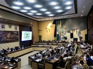 Seskab Pramono Pastikan Jokowi Sudah Putuskan Jampidum