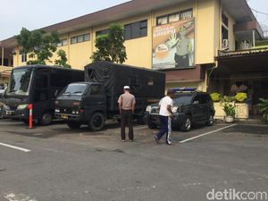 DNA Pelaku Bom Bunuh Diri di Mapolrestabes Medan Dikirim ke Jakarta DNA Pelaku Bom Bunuh Diri di Mapolrestabes Medan Dikirim ke Jakarta
