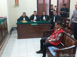 Kasus Ganja, Bassist Boomerang Hubert Henry Divonis 16 Bulan Penjara