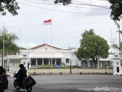 Gedung Pakuan Bandung yang Bersejarah, Tempat Jasad Eril Disemayamkan
