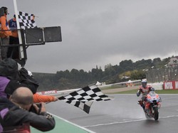 Dovizioso Kesulitan di MotoGP Valencia, Bisakah Menang Lagi?