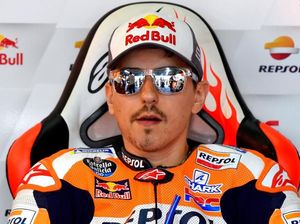 Lorenzo Akan Gelar Konferensi Pers Malam ini, Umumkan Pensiun? Lorenzo Akan Gelar Konferensi Pers Malam ini, Umumkan Pensiun?