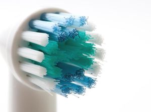 Tak Ada Sextoy, Sikat Gigi Pun Jadi