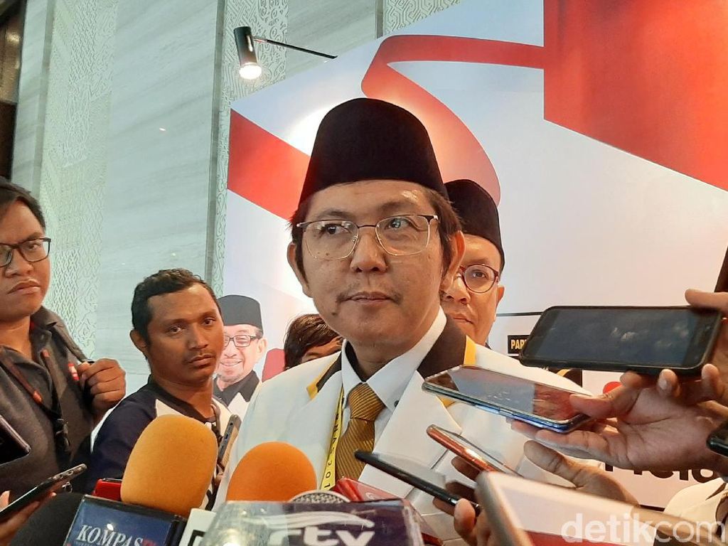PKS Minta Komitmen Awal soal Wagub DKI Tetap Dijalankan PKS Minta Komitmen Awal soal Wagub DKI Tetap Dijalankan