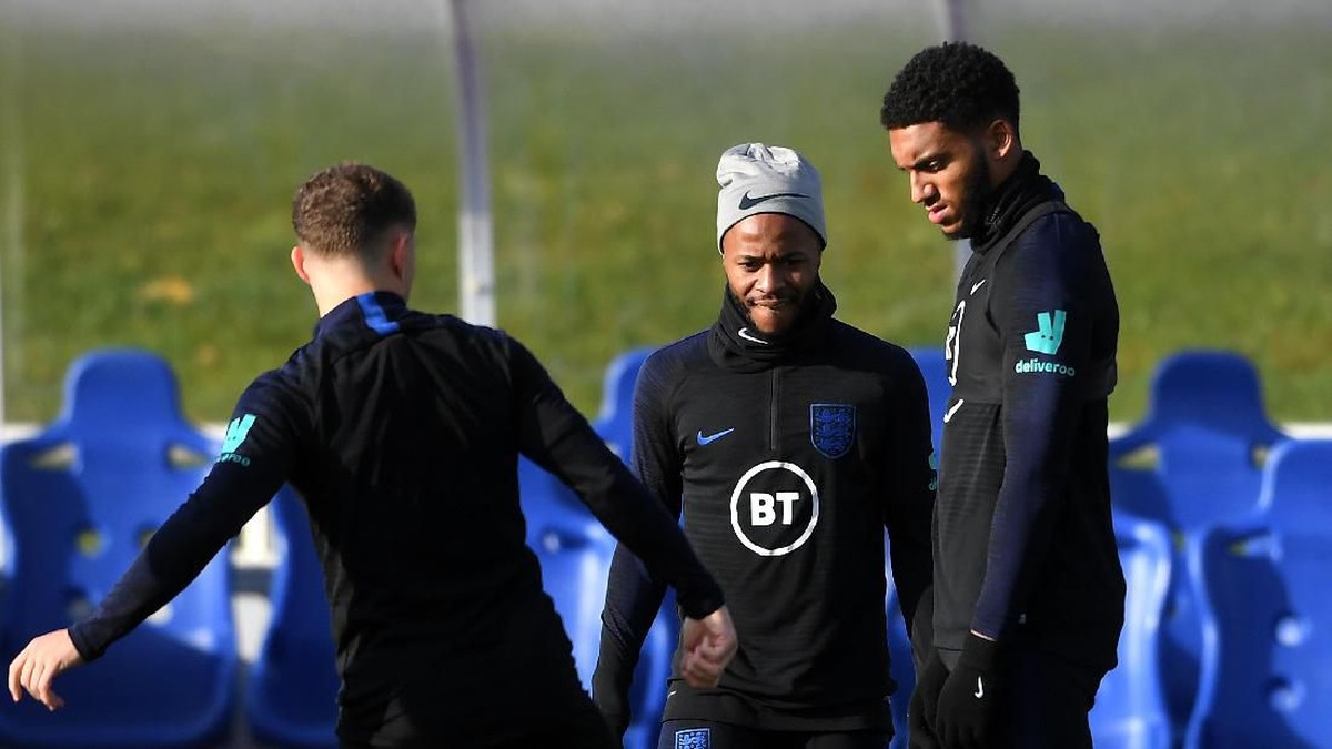 Raheem Sterling berlatih dengna TImnas Inggris. (Michael Regan/Getty Images)