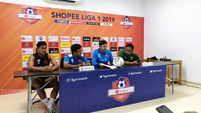 PSM Makassar akan menghadapi Persebaya Surabaya (Ibnu Munsir/detikSport) PSM Makassar akan menghadapi Persebaya Surabaya (Ibnu Munsir/detikSport)