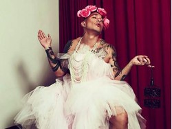 Posenya Bikin Ngakak, Entah Apa yang Merasukimu Miller Khan