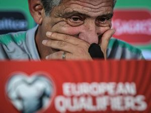 Fernando Santos Sebal Ditanya Terus soal Ronaldo yang Ngambek