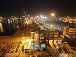 Bongkar Muat Mobil CBU di Pelabuhan Meningkat, Tanda Ekspor Mulai Bergairah?