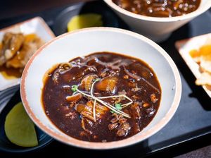 Gochujang hingga Chunjang, 5 Bumbu Wajib Masakan Korea