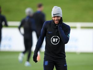 Kane Sedang Melempem, Sterling Tak Seharusnya Dicoret dari Timnas