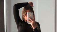 Noa Saez ramai diberitakan media Spanyol dan Brasil setelah Neymar memposting foto mereka berdua pada akhir pekan lalu (Instagram @noasaaez)