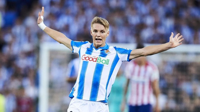 SAN SEBASTIAN, SPAIN - SEPTEMBER 14: Martin Odegaard of Real Sociedad reacts during the Liga match between Real Sociedad and Club Atletico de Madrid at Estadio Reale Arena on September 14, 2019 in San Sebastian, Spain. (Photo by Juan Manuel Serrano Arce/Getty Images)