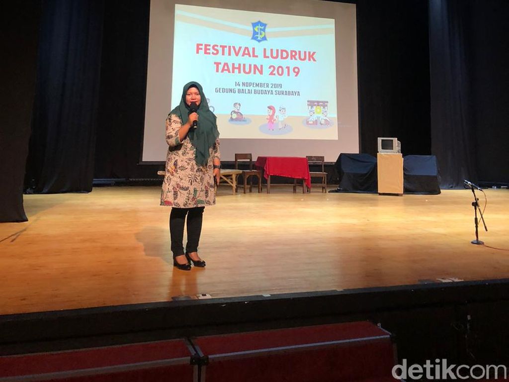 DPRD Surabaya Apresiasi Upaya Pemkot Lestarikan Kesenian Ludruk DPRD Surabaya Apresiasi Upaya Pemkot Lestarikan Kesenian Ludruk
