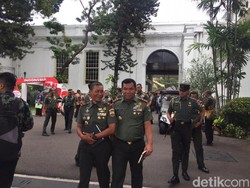 Jokowi Kumpulkan Pangdam Se-Indonesia di Istana, Bahas Apa?