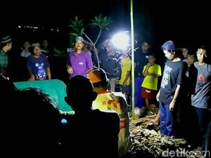 Korban Kecelakaan Tol Cipali Dimakamkan di Pekalongan