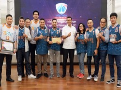 Tim BNI Life Sabet Juara Basket di Liga Jasa Keuangan