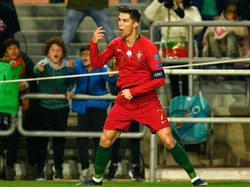 Keluhkan Lapangan Luksemburg, Ronaldo Sebut Ladang Kentang