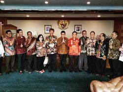 Wishnutama Tegaskan Jaga Budaya dan Kearifan Lokal Bali
