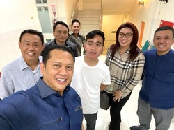 Bamsoet Tengok Cucu Ketiga Jokowi di RS PKU Solo