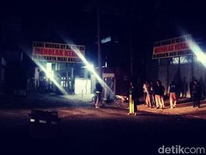 Ansor dan Banser Kota Blitar Juga Tolak Karaoke Maxi Brillian Buka Lagi Ansor dan Banser Kota Blitar Juga Tolak Karaoke Maxi Brillian Buka Lagi