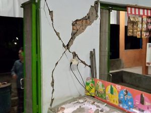 Rumah Rusak Akibat Gempa di Bali