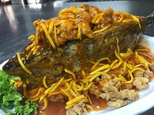 Maknyus! Seafood, Pizza hingga Bakso Cuanki yang Gurihnya Bikin Laper