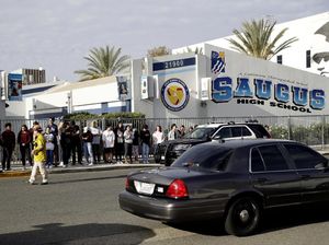 2 Orang Tewas, Pelaku Penembakan di California Kritis Usai Tembak Kepala