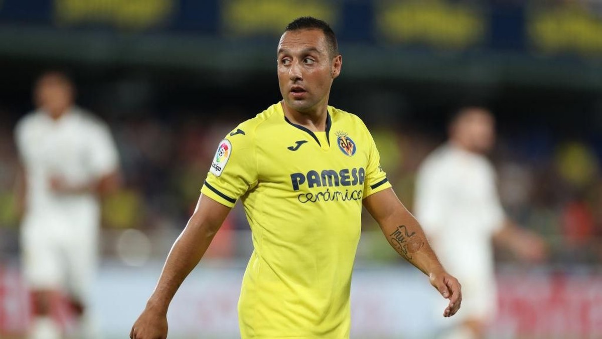 Santi Cazorla menyatakan keinginannya kembali ke Arsenal. Foto: David Ramos/Getty Images