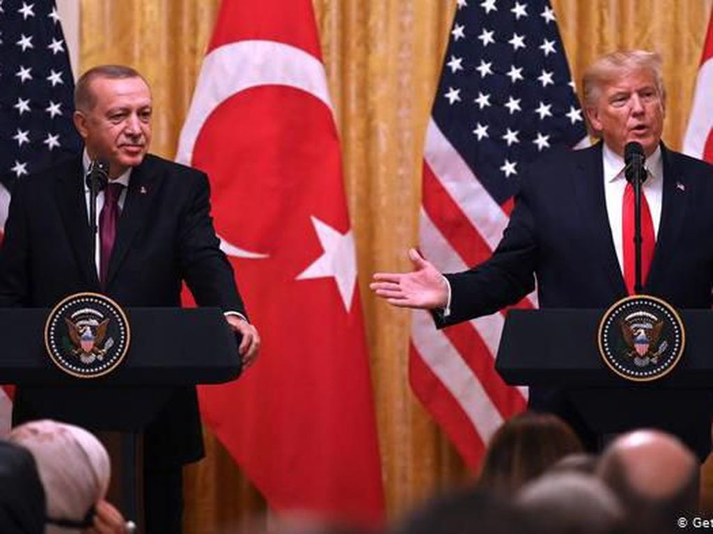 Trump dan Erdogan Saling Puji dalam Pertemuan di Gedung Putih Trump dan Erdogan Saling Puji dalam Pertemuan di Gedung Putih