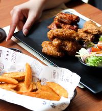 5 Chicken Wings Paling Enak di Jakarta untuk Makan Siang